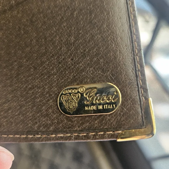 Vintage Gucci Wallet - Picture 4 of 10